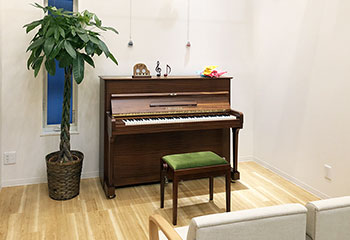 当院のピアノ
